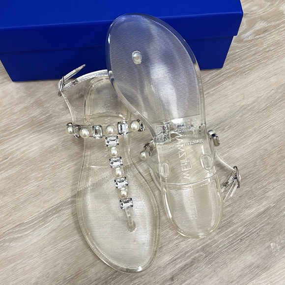 STUART WEITZMAN Goldie Jelly Sandal - Picture 8 of 9